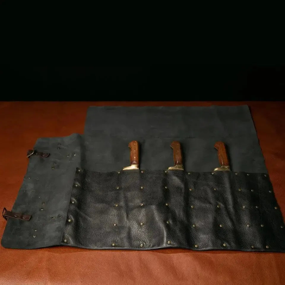 Estojo de Facas Artemano em Couro Médio Preto Estonado