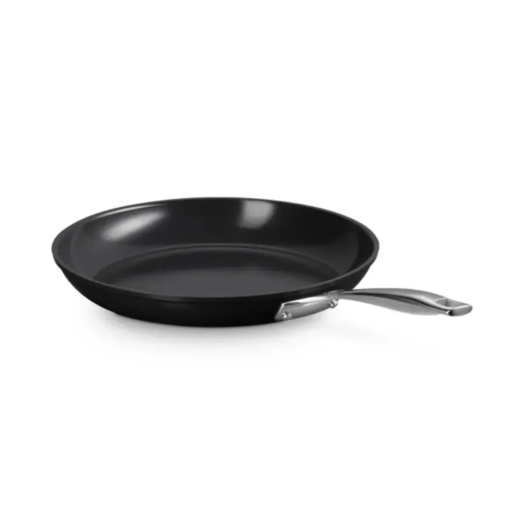 Frigideira Rasa Antiaderente 24cm ENSC Le Creuset