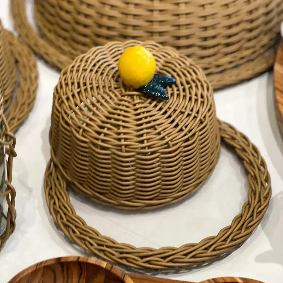 Porta Bolo Limão Vime Trançado Caramelo P